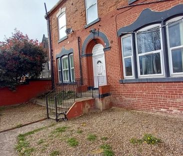 Flat 3, Church Road, Armley, Leeds, LS12 1TZ - Photo 4