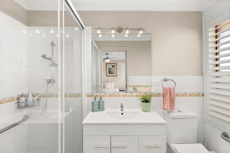 12 Country Grove Drive, Cameron Park NSW 2285 - House For Rent | Domain - Photo 3