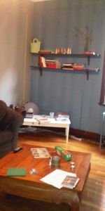 PRES DU METRO SNOWDON 2 CHAMBRES FERMEES- RENOVE - Photo 3