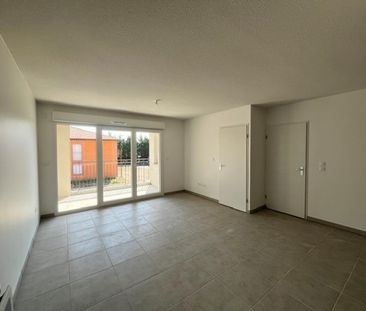 location Appartement T2 DE 46.9m² À CASTELGINEST - Photo 2