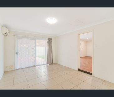 PRIVATE REAR DUPLEX IN RIVERSIDE STREET - Photo 1