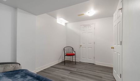 For Lease - 5438 Tenth Line Unit# basement, Mississauga, Ontario - Photo 5
