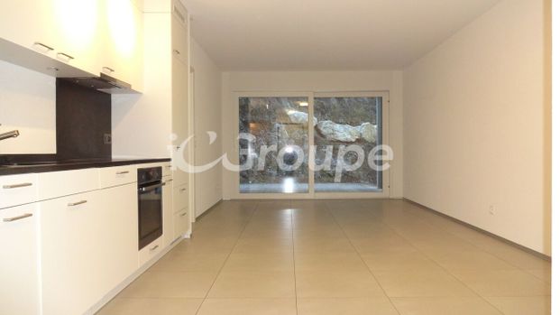 Beautiful 2.5-room apartment on the ground floor - Photo 1