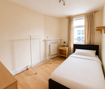 Chalton Street, NW1, London - Photo 2