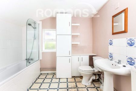 2 bedroom flat to rent - Photo 4