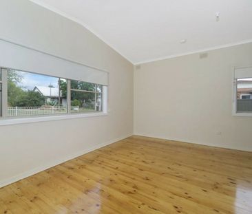 Spacious Family Home in a Convenient Location - Photo 2