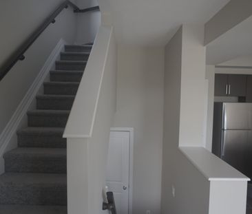 For Lease - 508 Tungsten Terrace, Orleans - Cumberland and Area, On... - Photo 1