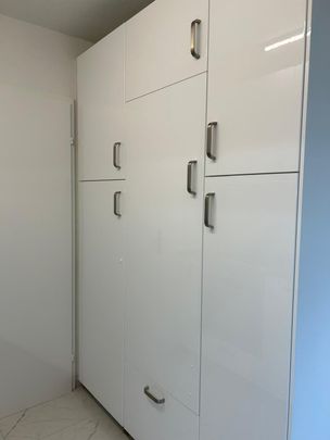 Frisch sanierte 1.0- Zi. Wohnung im EG - Photo 1