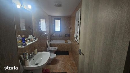 Apartament inchiriere 3 camere Valea Adanca, complex Nicole Residence - Photo 3