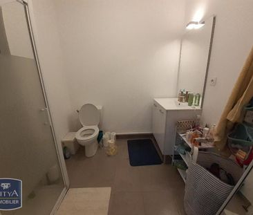 Location Appartement 2 pièces 40m² MONTLOUIS SUR LOIRE 37270 - Photo 4