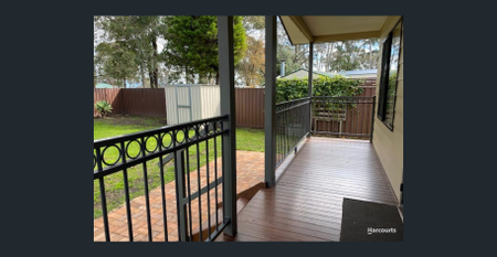 Modern 2 Bedroom Cottage Close to Amenities - Photo 5