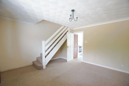 Littleton Close - Warrington - WA5 - Photo 2
