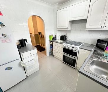 Viscount Walk, Bournemouth - Photo 3