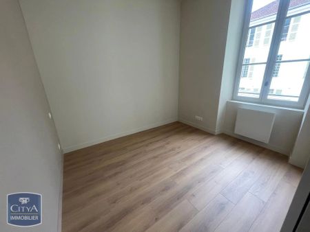 Appartement à louer 3 pièces 65.74m² - Photo 2