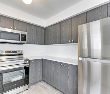 For Lease - 31 Appletree Lane, Barrie, Ontario - Photo 4