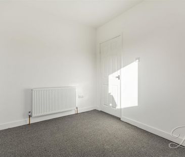 2 bedroom - Photo 4