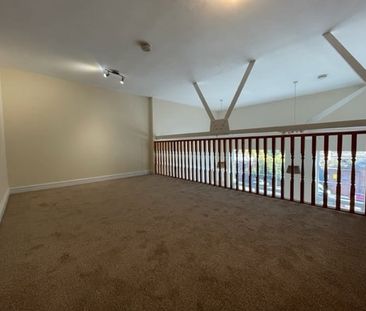Elizabeth Court - Photo 1