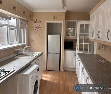 2 bedroom bungalow to rent - Photo 1