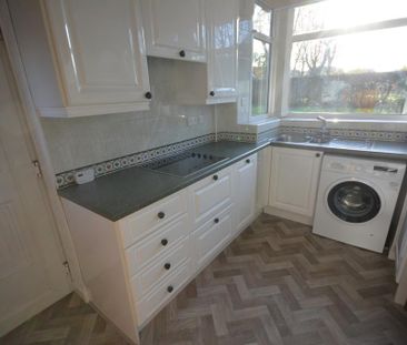 3 bedroom semi-detached house to rent - Photo 6