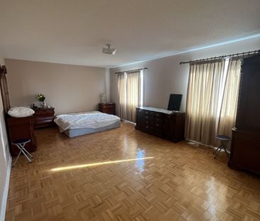 For Lease - 55 Richgrove Drive, Brampton, Ontario - Photo 4