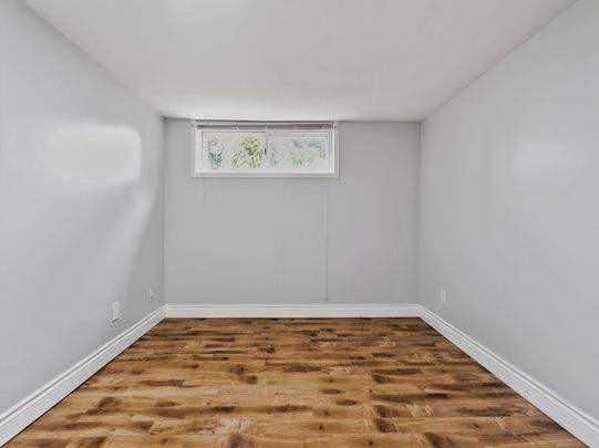 For Lease - 5 Mandarin Road, Toronto, Ontario - Photo 1