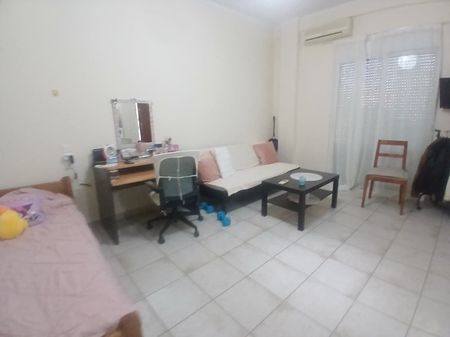 Studio/Γκαρσονιέρα για ενοικίαση Μποζαΐτικα (Πάτρα) - Photo 4