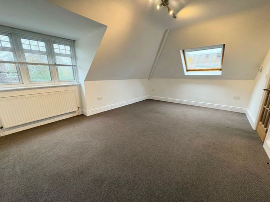 MILTON ROAD, CHARMINSTER (P07844) - Photo 1