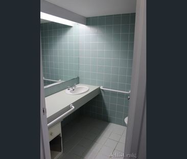 Studio Apartment - Photo 4