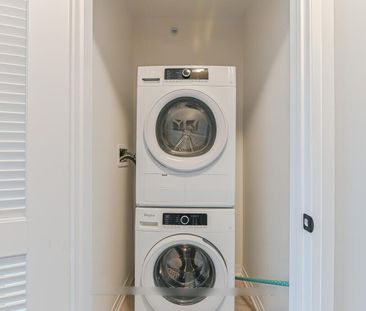 For Lease - 2635 William Jackson Drive Unit# 723, Pickering, Ontario - Photo 3