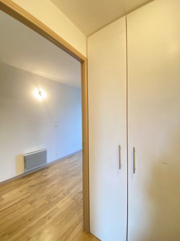 Location Appartement 2 pièces 47m² TROYES 10000 - Photo 5