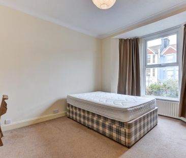 5 bedroom house to rent - Photo 2