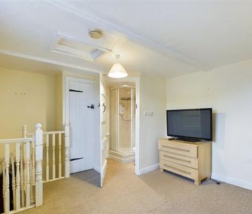 1 bedroom semi-detached house to rent - Photo 3