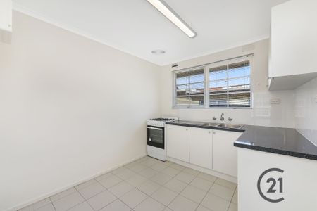 Renovated One Bedroom in Noble Park&excl; - Photo 3