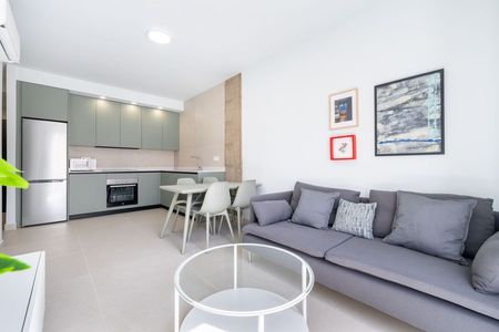 Alquiler de piso en Calle Braulio Moreno, 1 - Photo 5