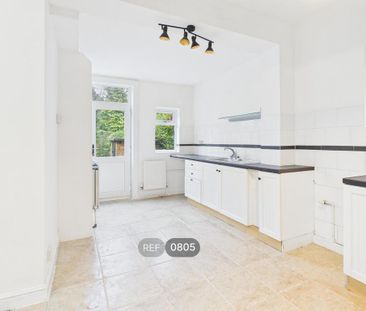 3 bedroom terraced house to rent - Photo 4