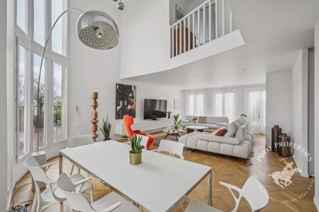 Duplex avec terrasse - Courbevoie - Photo 2