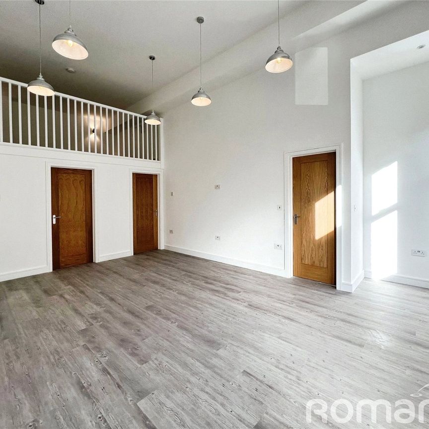 1 bedroom maisonette to rent - Photo 1