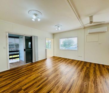 INTERNAL STAIRS + POWERED SHED: A WELL MAINTAINED PROPERTY WITH SOU... - Photo 1