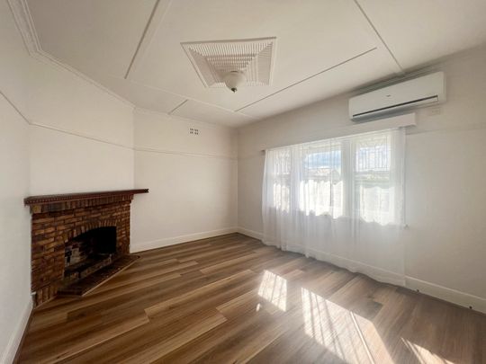 Light, Bright & Renovated Throughout - Photo 1