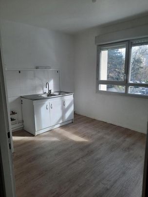 APPARTEMENT T3 ECHIROLLES - Photo 1