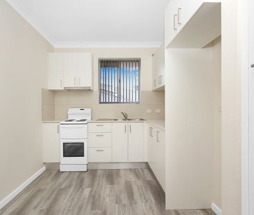 Neat two bedroom apartment in ideal location - Photo 5