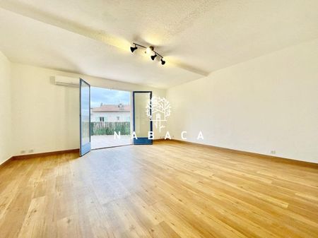 Appartement à louer, 2 pièces - Fayence 83440 - Photo 4