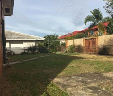 26 Beams Road, Boondall QLD, Belconnen - Photo 3