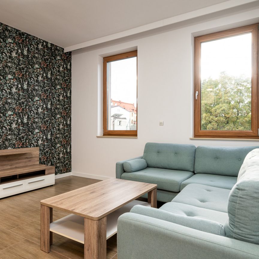 4 pokoje, nowe budownictwo, duży taras, parking - Photo 1