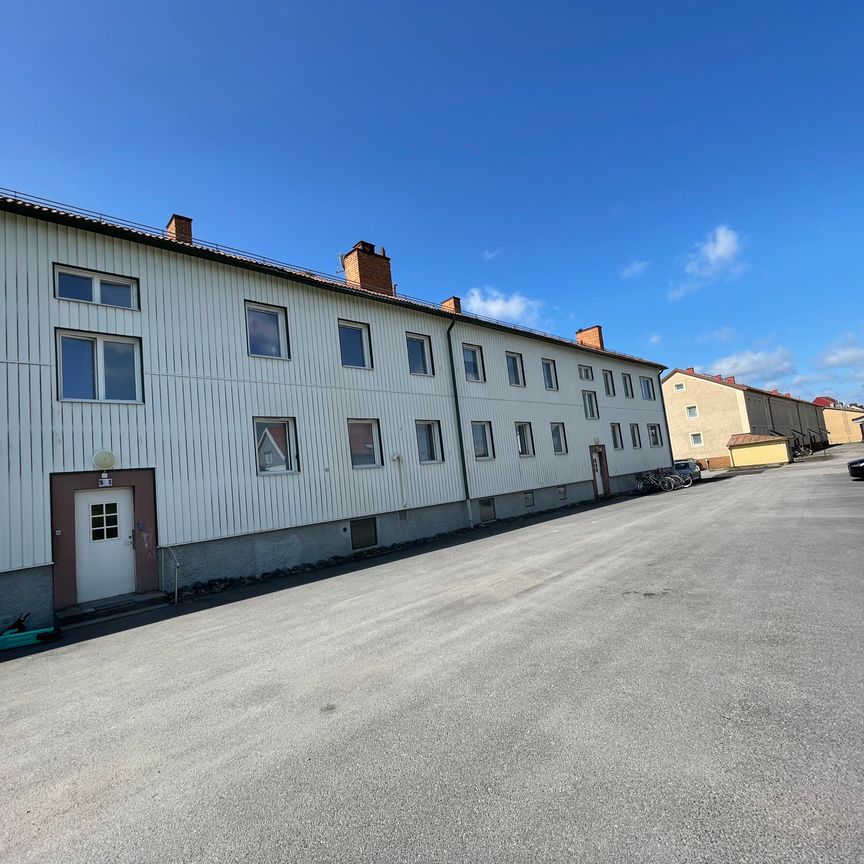 Carlavägen, Eskilstuna - Photo 1