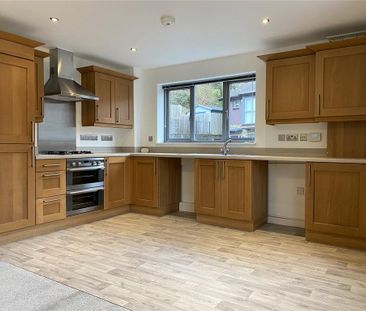 2 bedroom apartment to rent - Photo 2