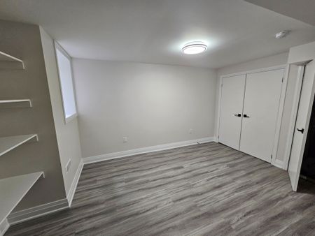 For Lease - 17 Dragonfly Crescent, Toronto, Ontario - Photo 2