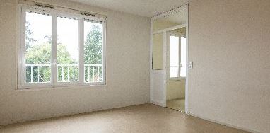 Appartement – Type 5 – 94m² – 375.83 € – LE BLANC - Photo 2