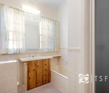 7 Rodney St, Flora Hill - Photo 5