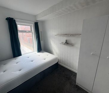 132 Donnybrook Street, Belfast BT9 7DG - Photo 1